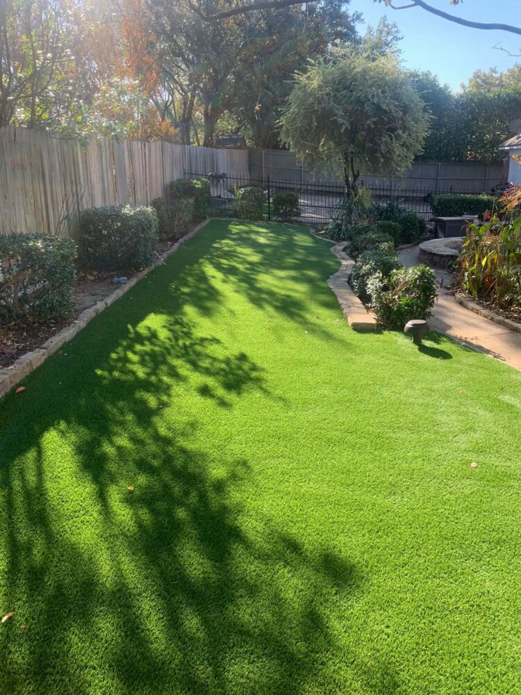 Top 5 Advantages of Installing Artificial Turf for Your Pets