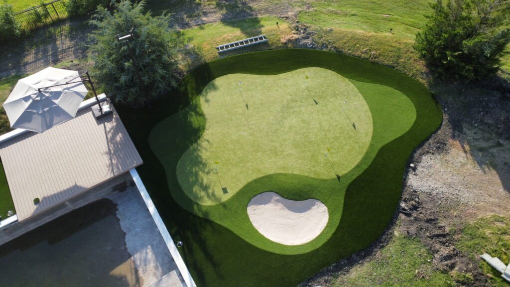 Putting Green with Artificial Grass
